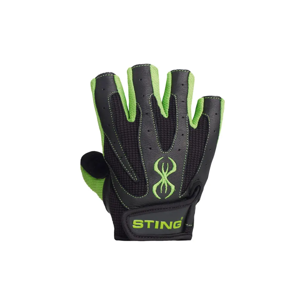 A single black and green Sting Atomic Training Glove with a perforated design features the brand name STING on the wrist strap and a stylized figure logo in the center.