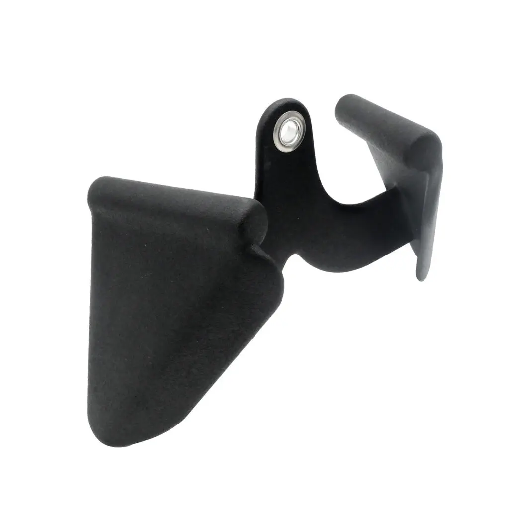 close grip lat attachment