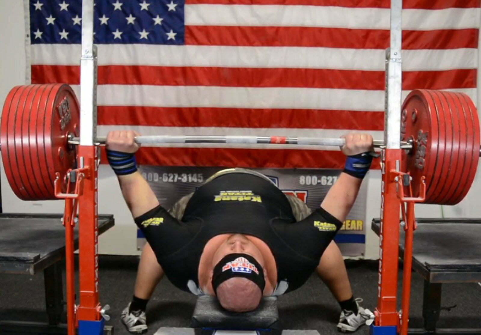 equipped bench press