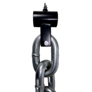 Close-up of a silver, metal link from the Barbell Chain Set with Olympic Collar 12kg - 60kg, connected to a black cylindrical attachment featuring a pin. A shiny, round detail is visible on one link against a plain white background.