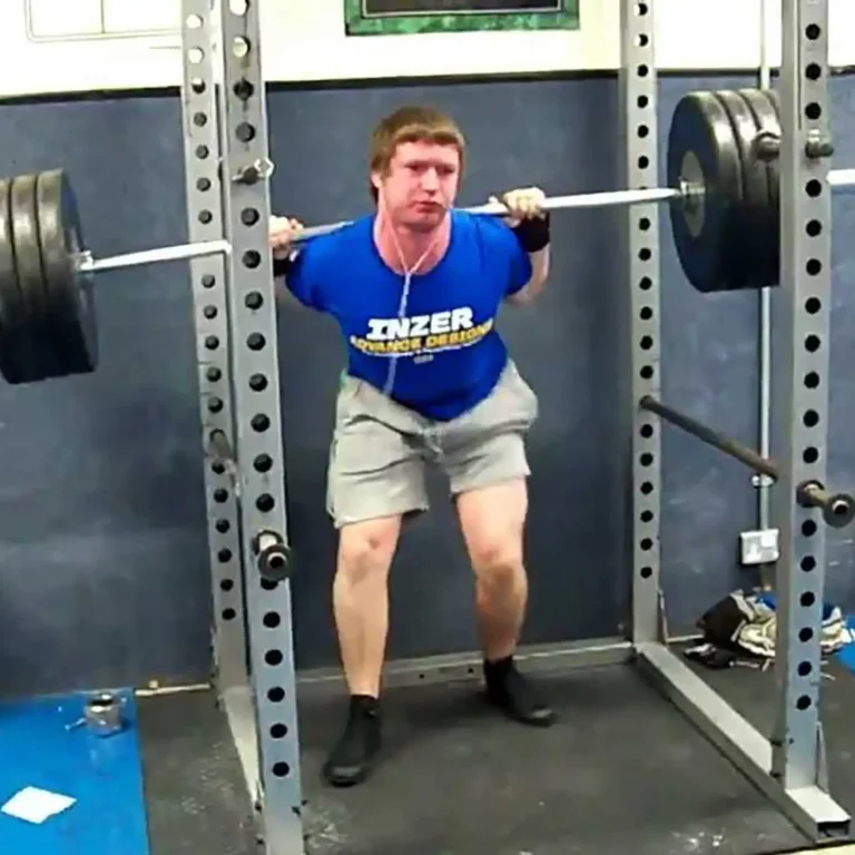 man struggling with squats atx-clp-700