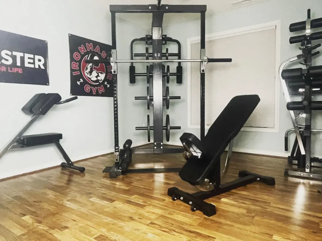 Ironmaster home gym with super bench, IM2000 and attachments